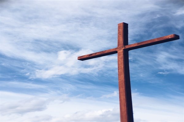 photo-wooden cross